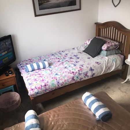 Modern And Bright Home In Quiet And Central Area Inverness Eksteriør billede