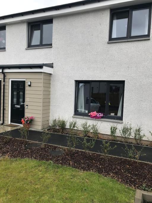 Modern And Bright Home In Quiet And Central Area Inverness Eksteriør billede