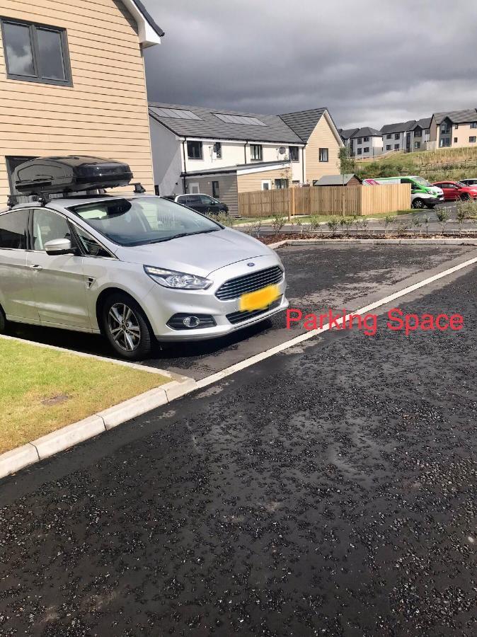 Modern And Bright Home In Quiet And Central Area Inverness Eksteriør billede