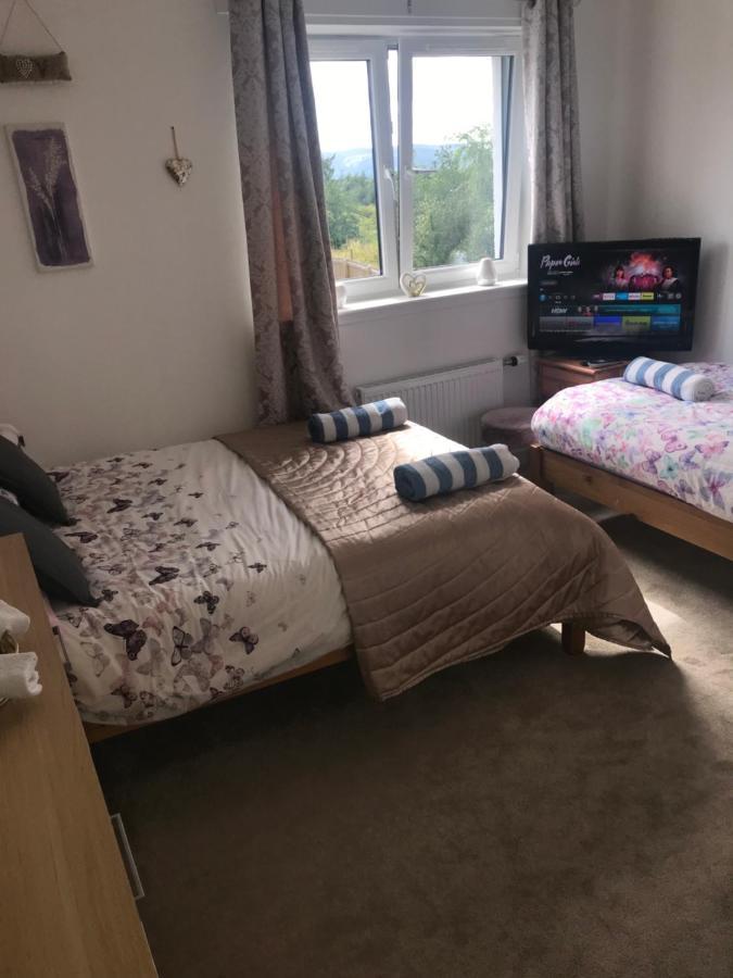 Modern And Bright Home In Quiet And Central Area Inverness Eksteriør billede
